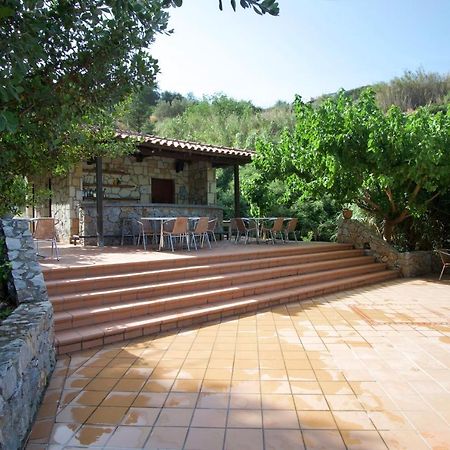 Lygaria Beach Apts Ligaria  Exterior photo