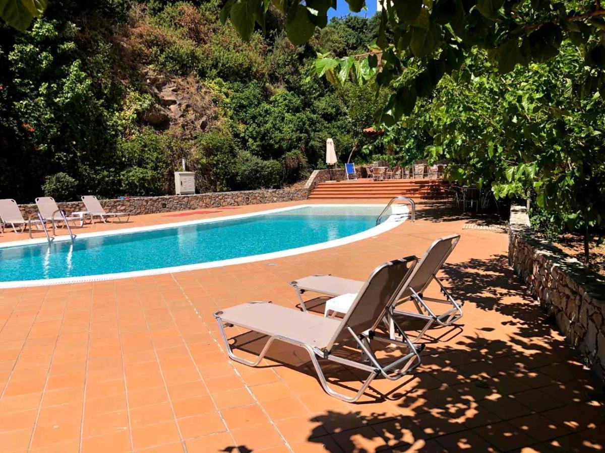 Lygaria Beach Apts Ligaria  Exterior photo